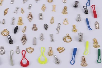 Plastic Zipper Pullers