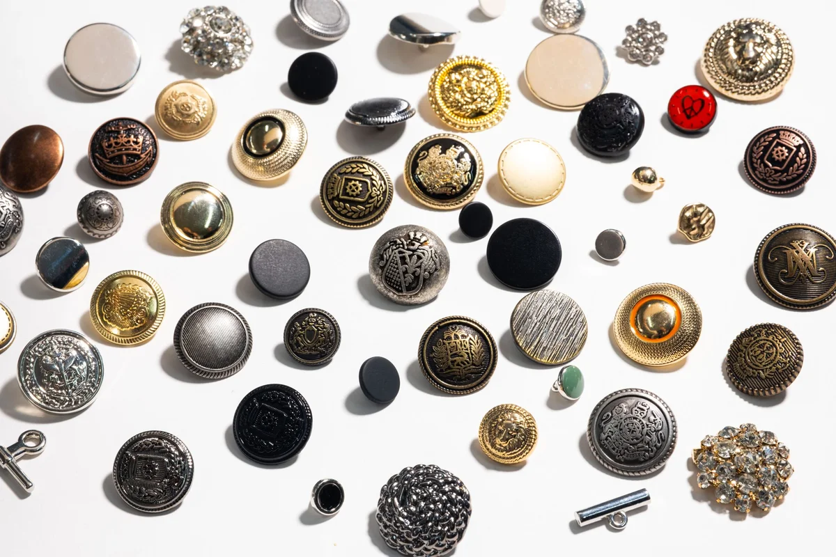 Shank Buttons